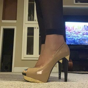 Jessica Simpson Peep-Toe Pumps